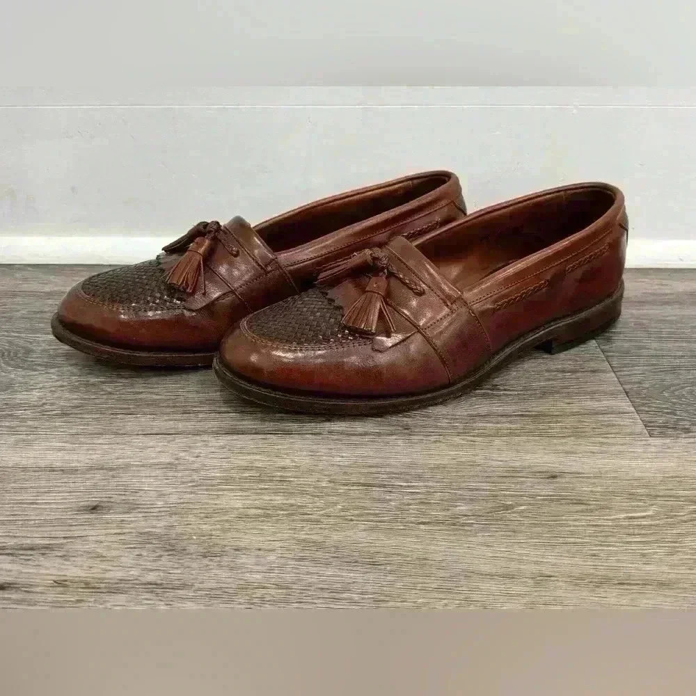 Allen Edmonds Men's Cody Tassel Loafer Size 11 D Brown Leather Slip On Shoe - Picture 2 of 7